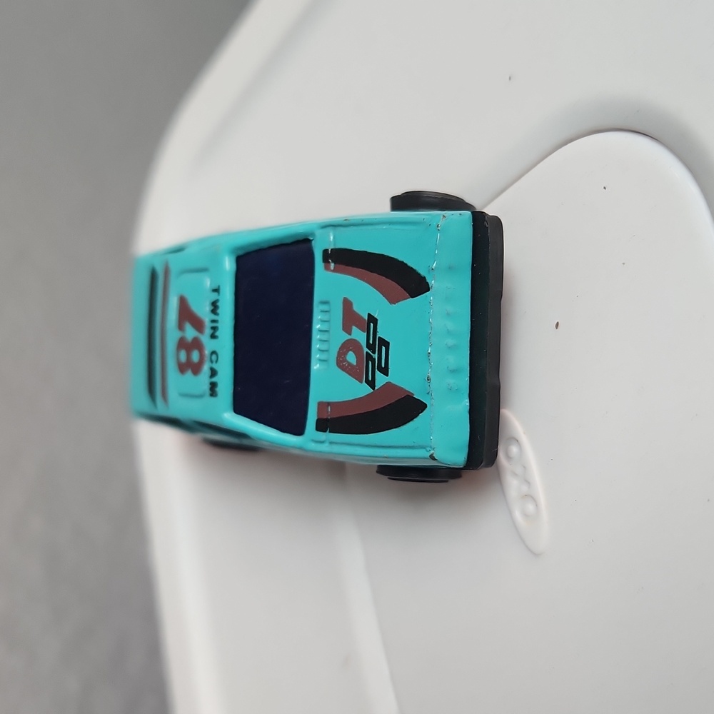 Vintage Die Cast Toy Car DT Twin Cam 87 Turquoise Blue - Picture 2 of 8